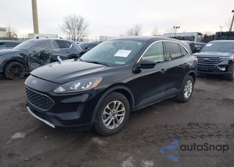 2020 Ford Escape Se z USA, uszkodzony, nr VIN 1FMCU9G6XLUC75917